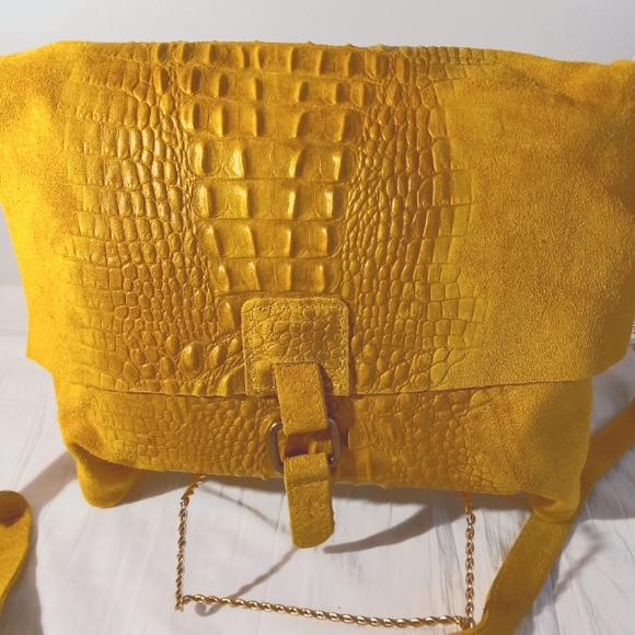 Genuine Italian Leather Bag - Picture 2 of 5